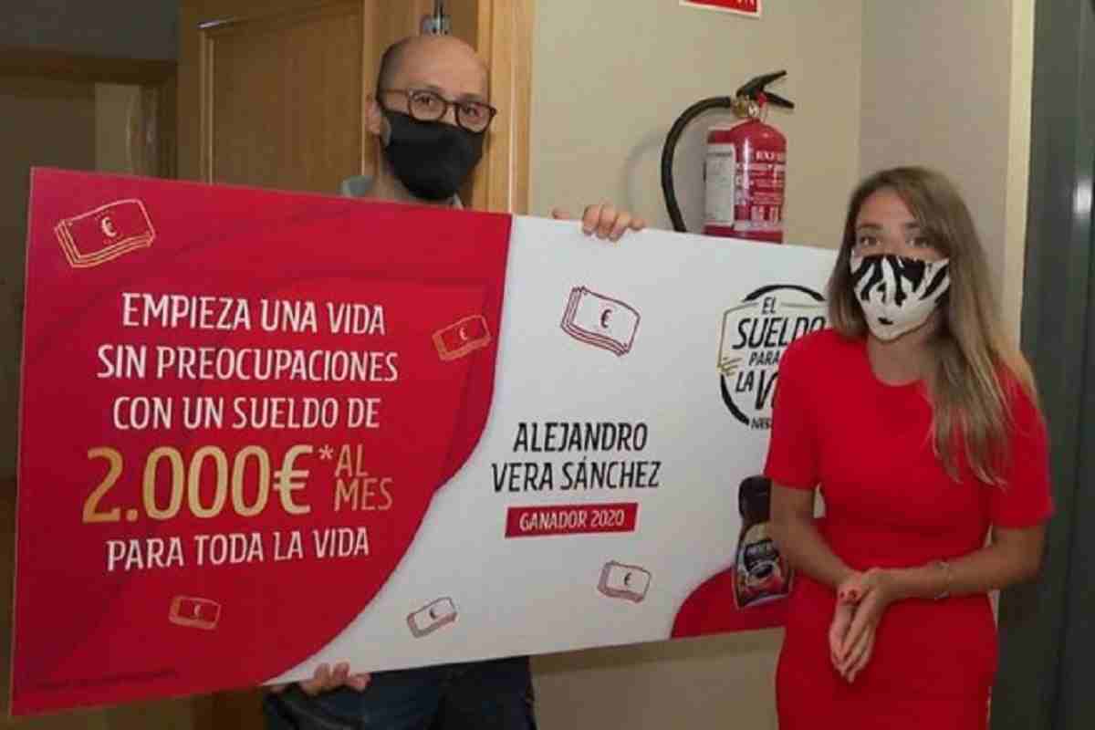 Alejandro Vera En ERTE Ganador Del Sueldo De 2 000 Para Toda La Vida