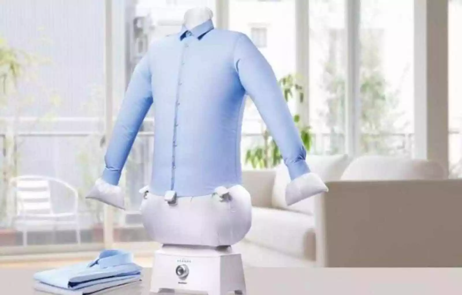 Lidl tiene la solución para los que odian planchar camisas y blusas:  funciona rápido, efectivo y con descuento