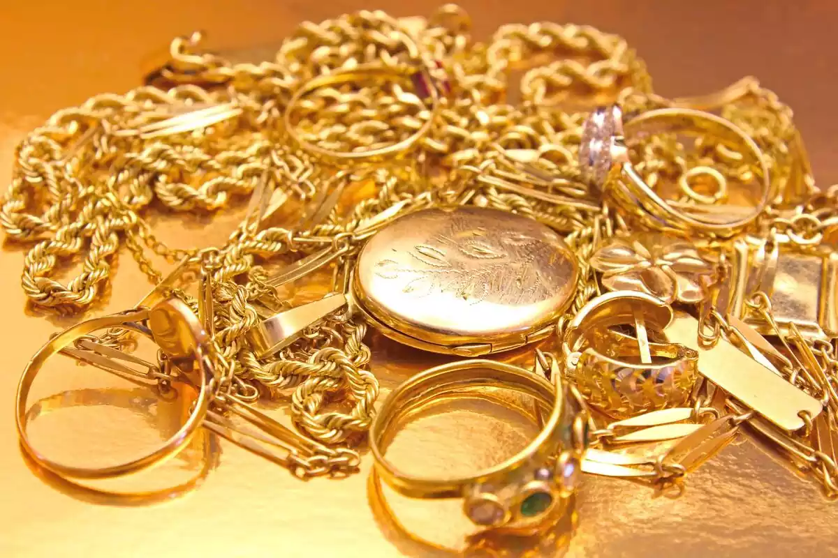 Imagen de unas joyas de oro