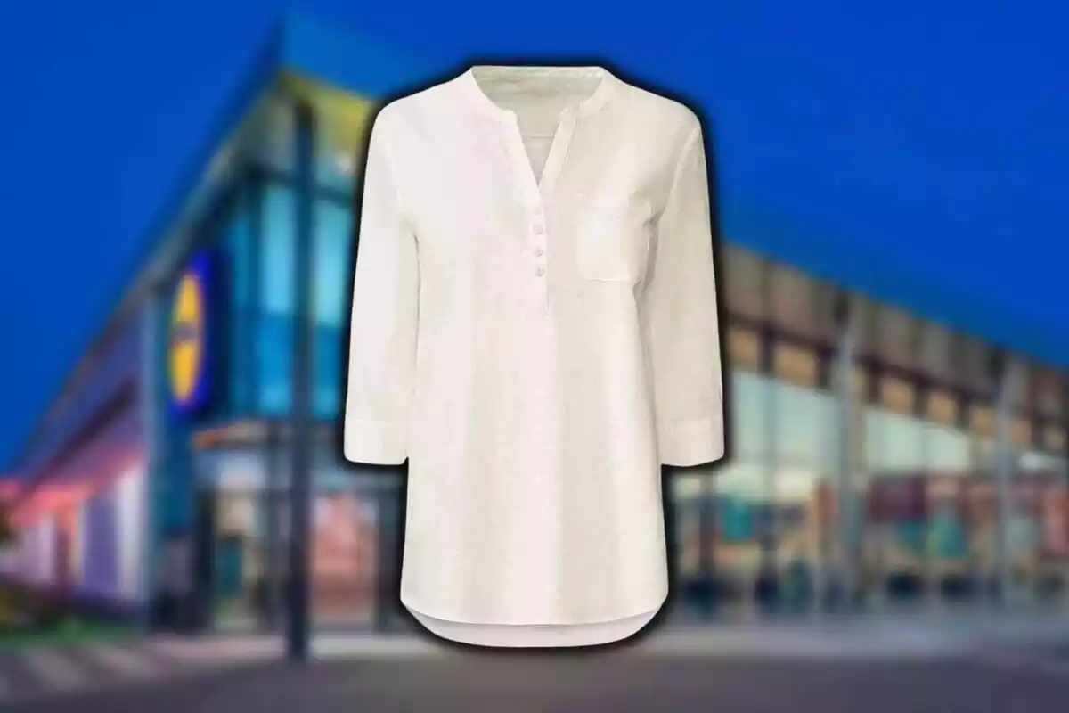 Blusa de lino blanca de Lidl
