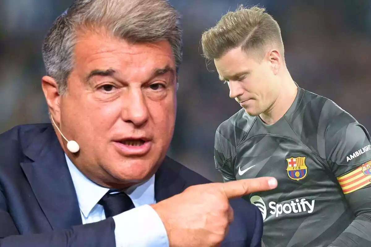El presidente del Barça, Joan Laporta, en primer plano junto a una foto de Marc-André ter Stegen, portero del FC Barcelona y capitán del primer equipo. El presidente del Barça, Joan Laporta, en primer plano junto a una foto de Marc-André ter Stegen, portero del FC Barcelona y capitán del primer equipo.